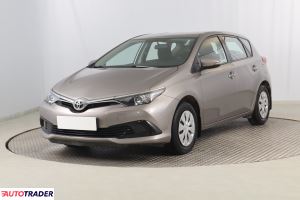 Toyota Auris 2015 1.6 130 KM