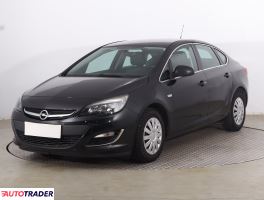 Opel Astra 2015 1.4 99 KM