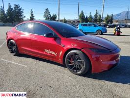 Tesla Model 3 2025