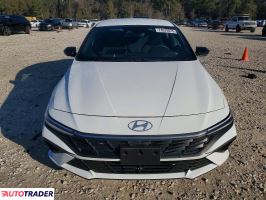 Hyundai Elantra 2025 2