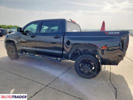 Toyota Tundra 2021 5