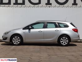 Opel Astra 2015 1.4 118 KM