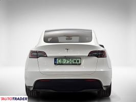 Tesla Model Y 2023 299 KM