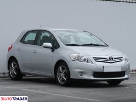 Toyota Auris 2010 1.4 88 KM