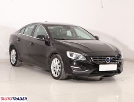 Volvo S60 2016 2.0 187 KM