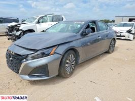 Nissan Altima 2025 2