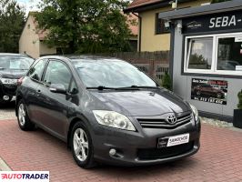 Toyota Auris 2012 1.4 90 KM Toyota Auris 2012 1.4 90 KM