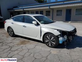 Nissan Altima 2022 2