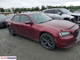 Chrysler 300C 2021 3