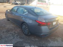 Nissan Altima 2025 2