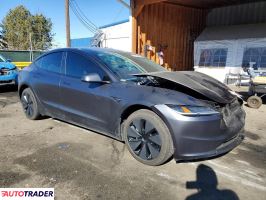 Tesla Model 3 2025