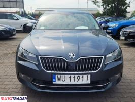 Skoda Superb 2019 2.0 150 KM