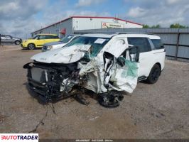Kia Carnival 2024 3