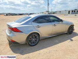 Lexus IS 2020 2