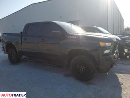 Chevrolet Silverado 2019 4