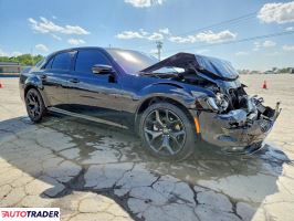 Chrysler 300C 2022 3