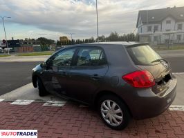 Toyota Auris 2009 1.6 124 KM