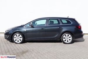 Opel Astra 2014 2.0 162 KM