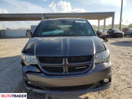 Dodge Grand Caravan 2019 3