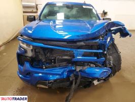 Chevrolet Silverado 2023 3