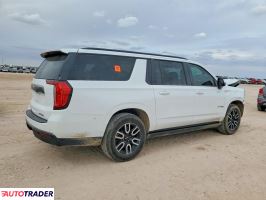 GMC Yukon 2021 5