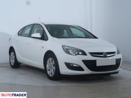 Opel Astra 2019 1.4 138 KM