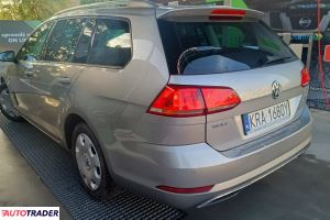 Volkswagen Golf 2015 1.6 110 KM