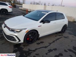 Volkswagen Golf 2024 2