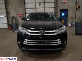 Toyota Highlander 2019 3