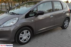 Honda Jazz 2011 1.2 90 KM