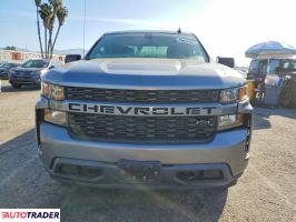 Chevrolet Silverado 2021 4