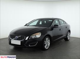 Volvo S60 2013 2.0 134 KM