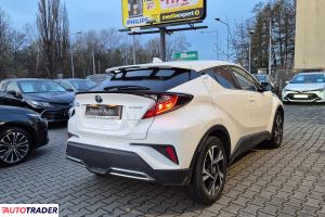 Toyota C-HR 2022 2.0 184 KM