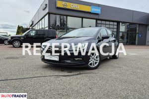 Opel Astra 2019 1.4 125 KM