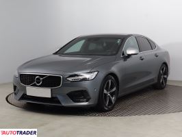 Volvo S90 2017 2.0 231 KM