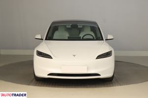 Tesla Model 3 2023 278 KM