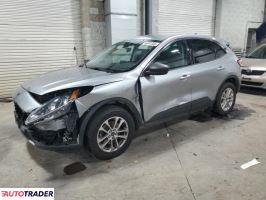 Ford Escape - zobacz ofertę