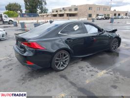 Lexus IS 2020 2