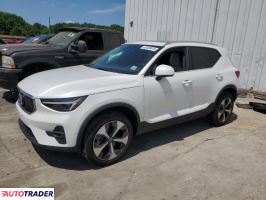 Volvo XC40 2024 2