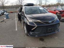 Toyota Sienna 2022 2