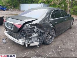 Mercedes 2022 4
