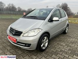 Mercedes A-klasa 2010 1.7 115 KM
