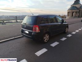 Opel Zafira 2014 1.8 140 KM