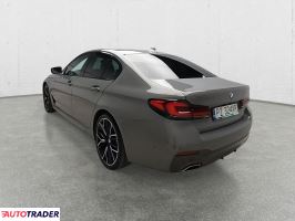 BMW 530 2021 3.0 286 KM