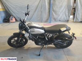 Ducati Scrambler 2024
