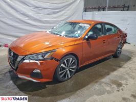 Nissan Altima - zobacz ofertę