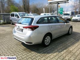 Toyota Auris 2017 1.4 90 KM Toyota Auris 2017 1.4 90 KM