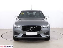 Volvo XC60 2018 2.0 246 KM