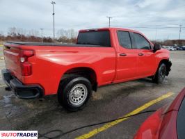 Chevrolet Silverado 2019 4