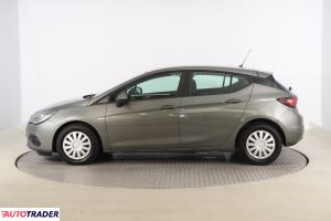 Opel Astra 2019 1.5 120 KM
